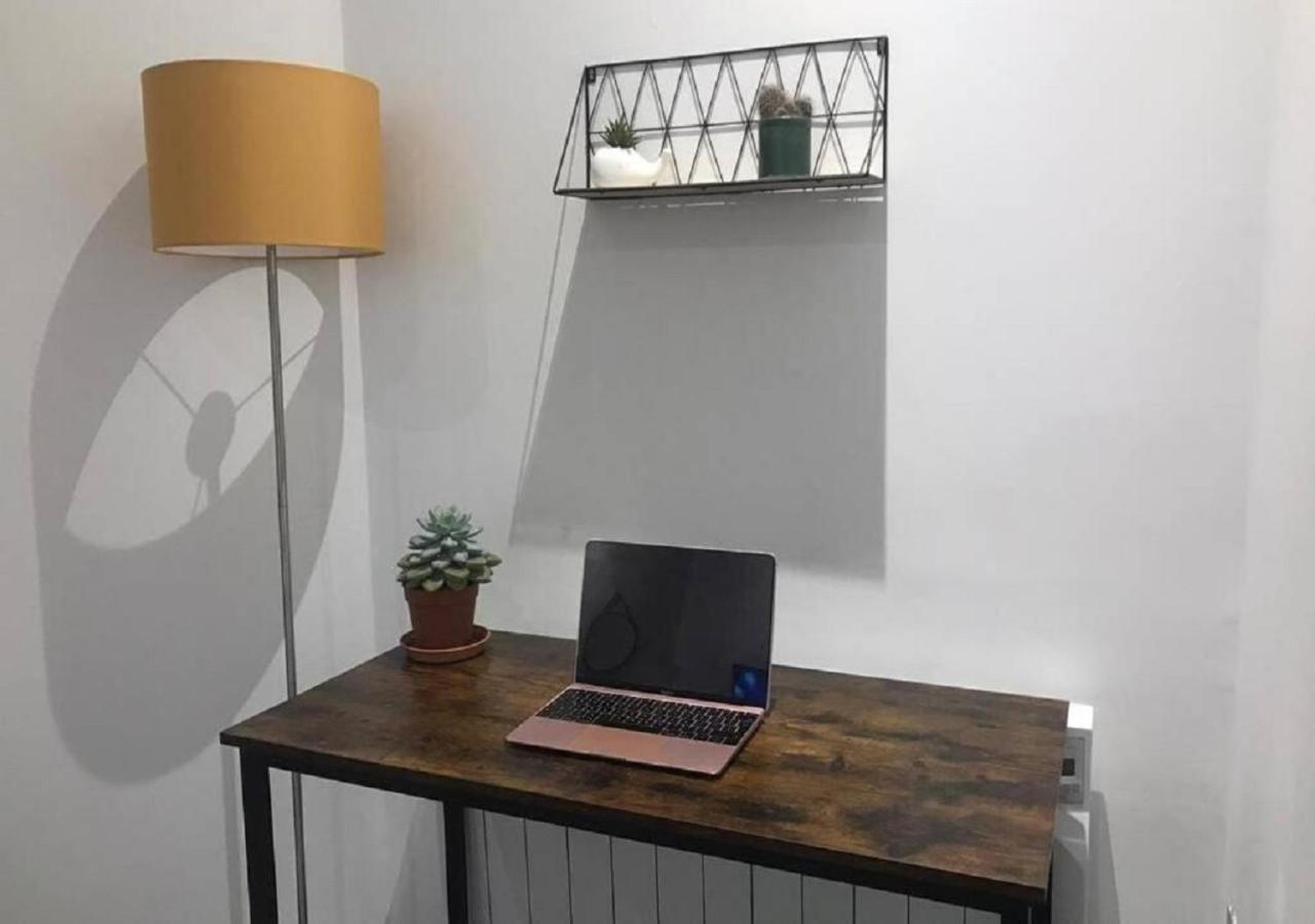 Doncaster City Centre Deluxe Whole Apartment Sleeps 4 D19 Экстерьер фото